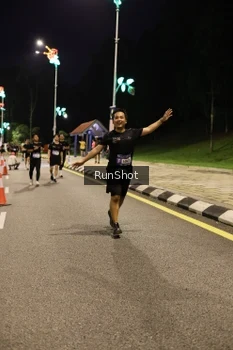 Runner Photo 4287489