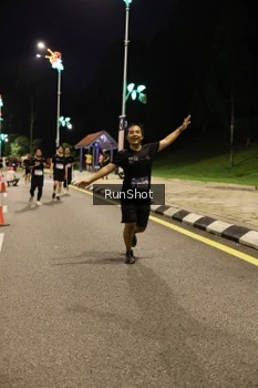 Runner Photo 4287492