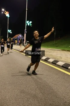 Runner Photo 4287501