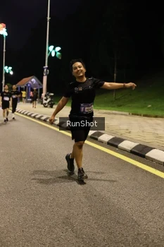 Runner Photo 4287514