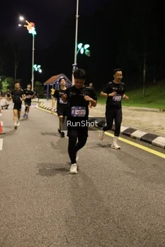 Runner Photo 4287515