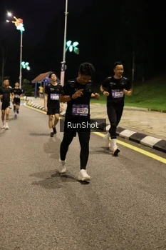 Runner Photo 4287519