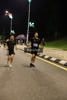 Runner Photo 4287528