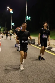 Runner Photo 4287529