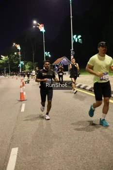 Runner Photo 4287553