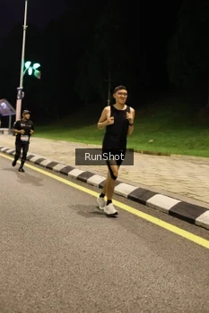 Runner Photo 4287559