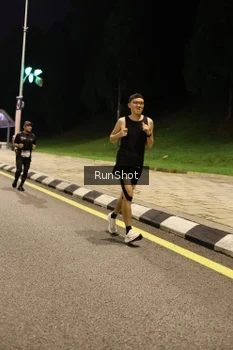 Runner Photo 4287560