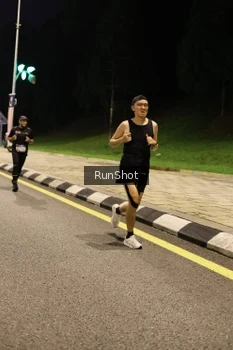Runner Photo 4287566