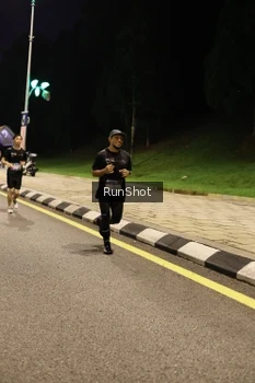 Runner Photo 4287567