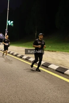 Runner Photo 4287573