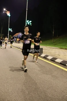 Runner Photo 4287578