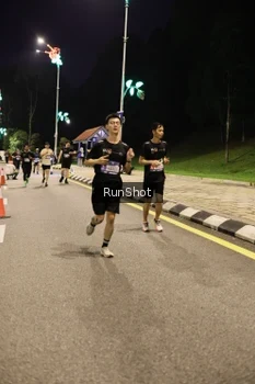 Runner Photo 4287580