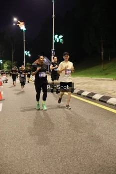 Runner Photo 4287584