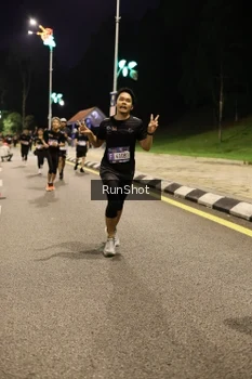 Runner Photo 4287614
