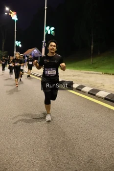 Runner Photo 4287617