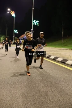 Runner Photo 4287627