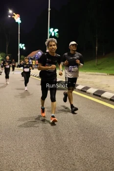 Runner Photo 4287639