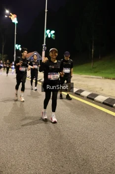 Runner Photo 4287650