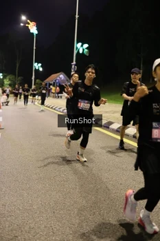 Runner Photo 4287655