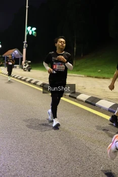 Runner Photo 4287666
