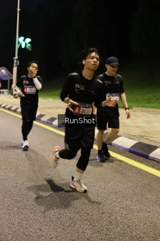 Runner Photo 4287668
