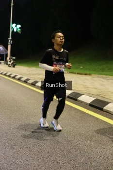 Runner Photo 4287674