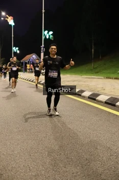 Runner Photo 4287698