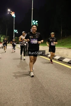 Runner Photo 4287717