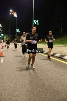 Runner Photo 4287721