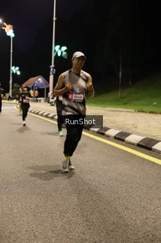 Runner Photo 4287734