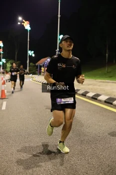 Runner Photo 4287742