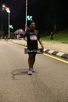 Runner Photo 4287754