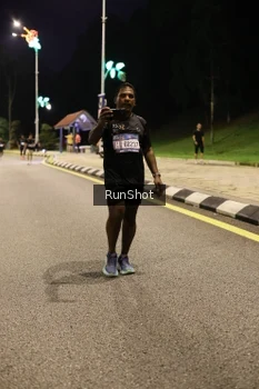 Runner Photo 4287755