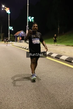Runner Photo 4287757