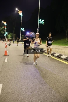 Runner Photo 4287776