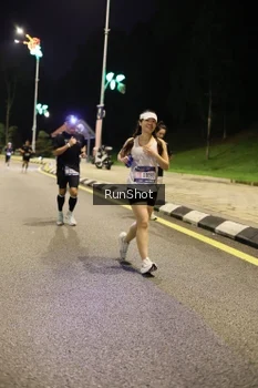 Runner Photo 4287784