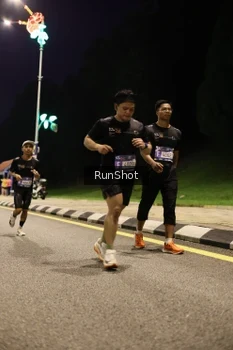 Runner Photo 4287799