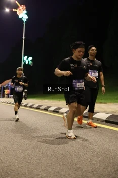 Runner Photo 4287800