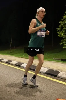 Runner Photo 4287825