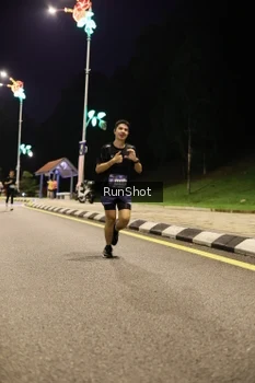 Runner Photo 4287837