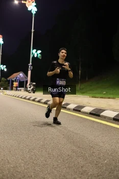 Runner Photo 4287845