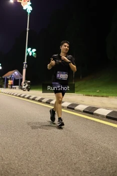 Runner Photo 4287846