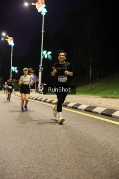 Runner Photo 4287849
