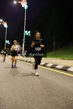 Runner Photo 4287850