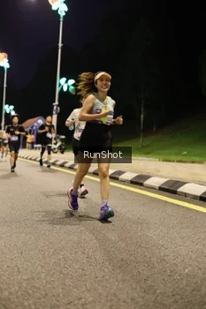 Runner Photo 4287871