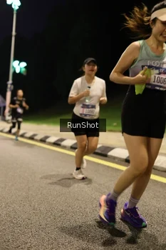 Runner Photo 4287874
