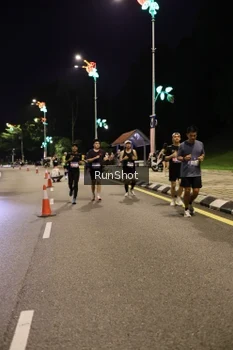 Runner Photo 4287889