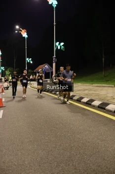 Runner Photo 4287897