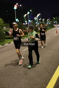 Runner Photo 4287923