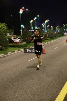 Runner Photo 4287931